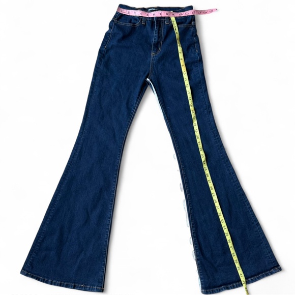 BDG Blue Flare Jeans - Picture 4 of 6